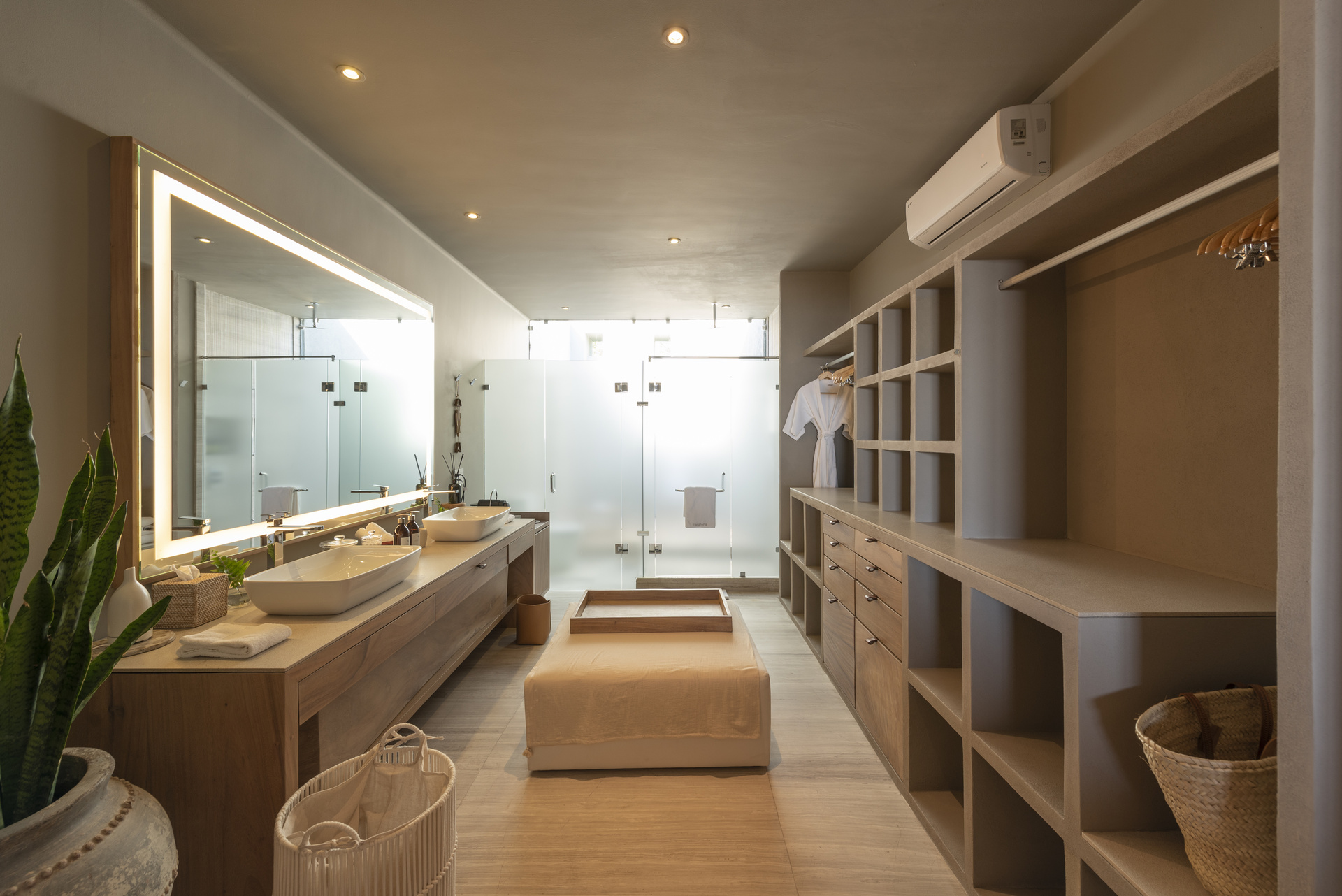 5aa8a69b5eca4a38a23fdbb7ea750854-fhd.jpg