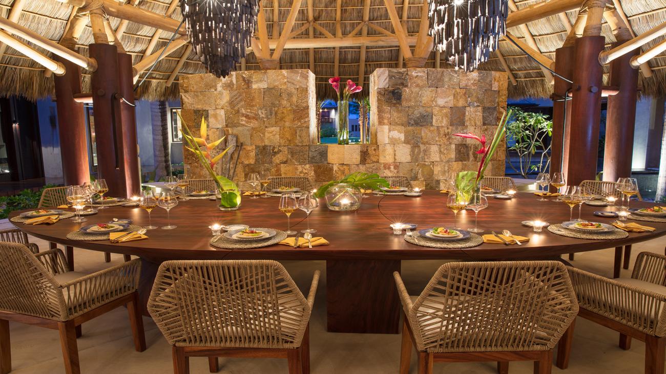 Luxury Rentals Punta Mita - Oceanfront - La Punta 15 - red -8 - copia.jpg