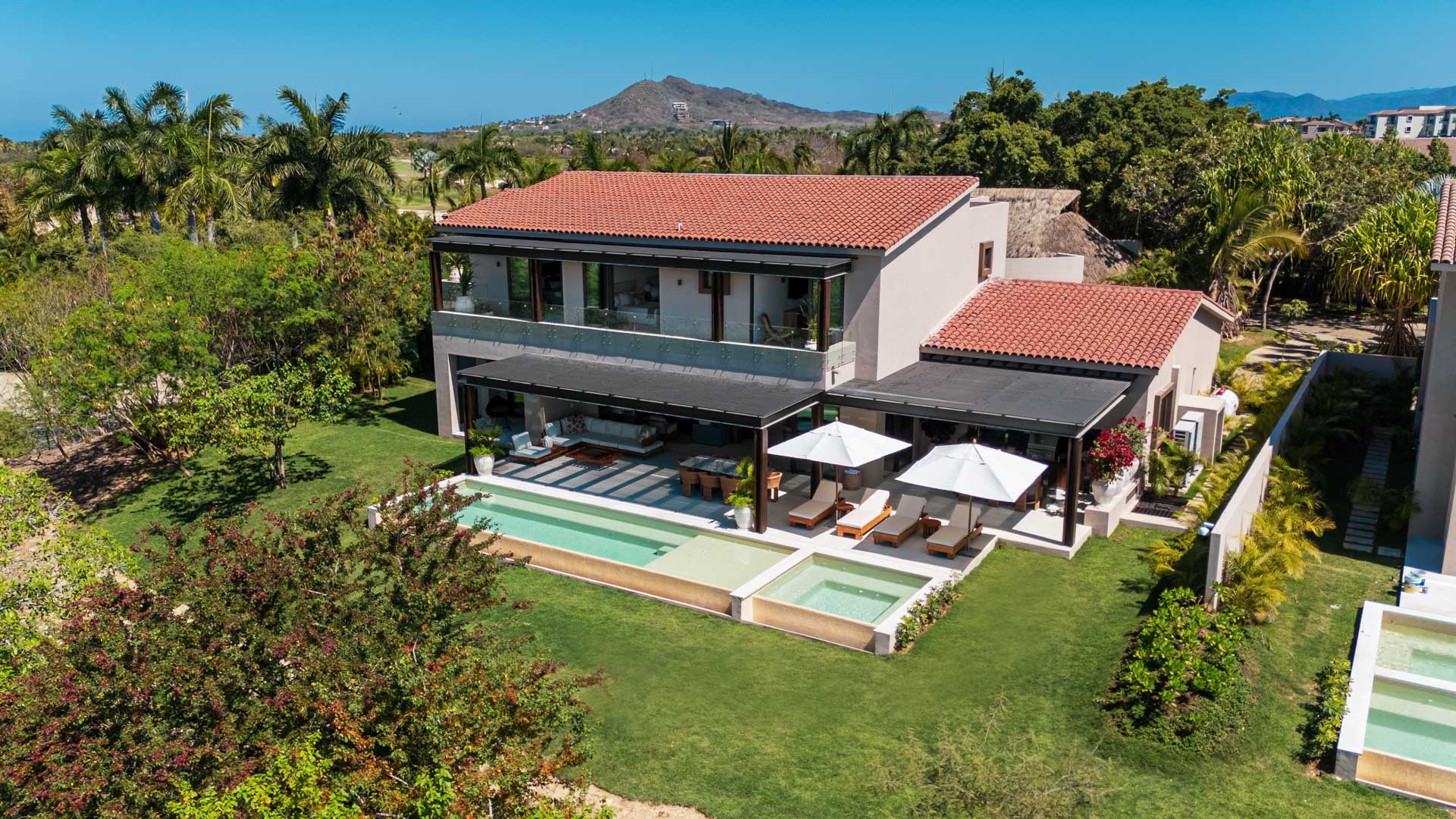 Luxury-Rentals-Punta-Mita-golf-views-Villa-Llamas--0019.jpg