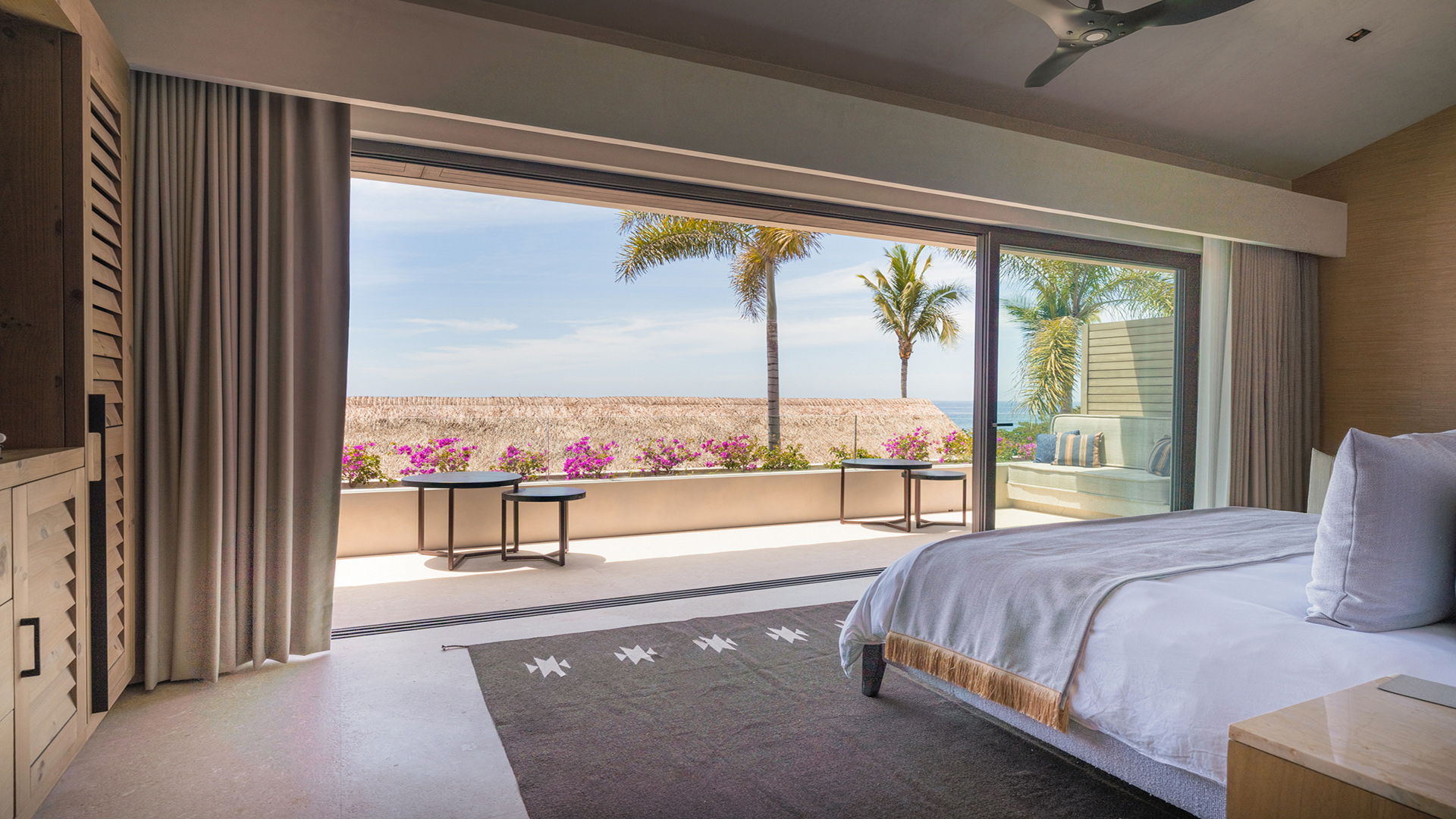 Luxury Rentals Punta Mita - Oceanfront - La Punta 18 - red -21.jpg