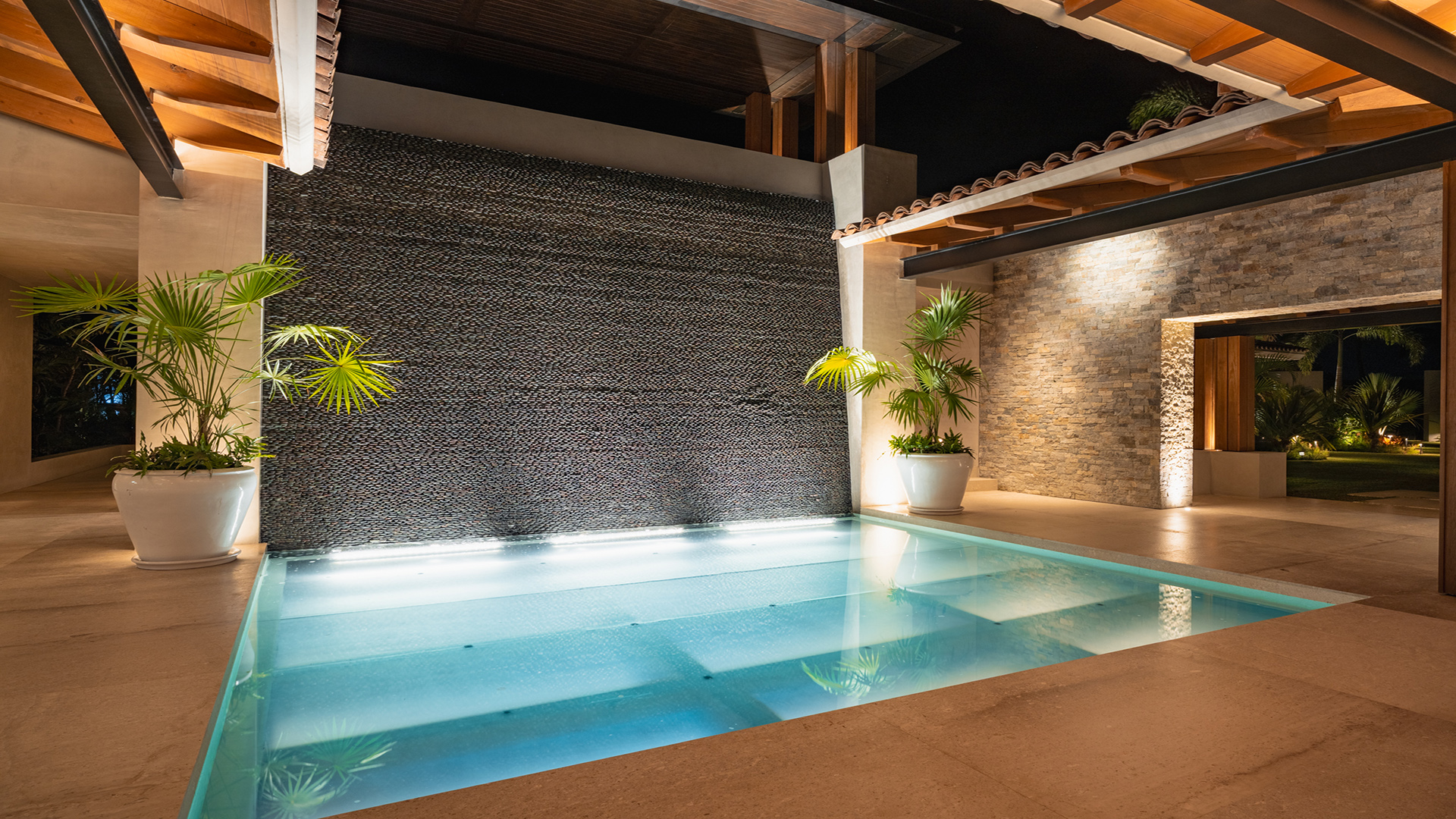 Luxury Rentals Punta Mita - Oceanfront - La Punta 18 - red -39.jpg