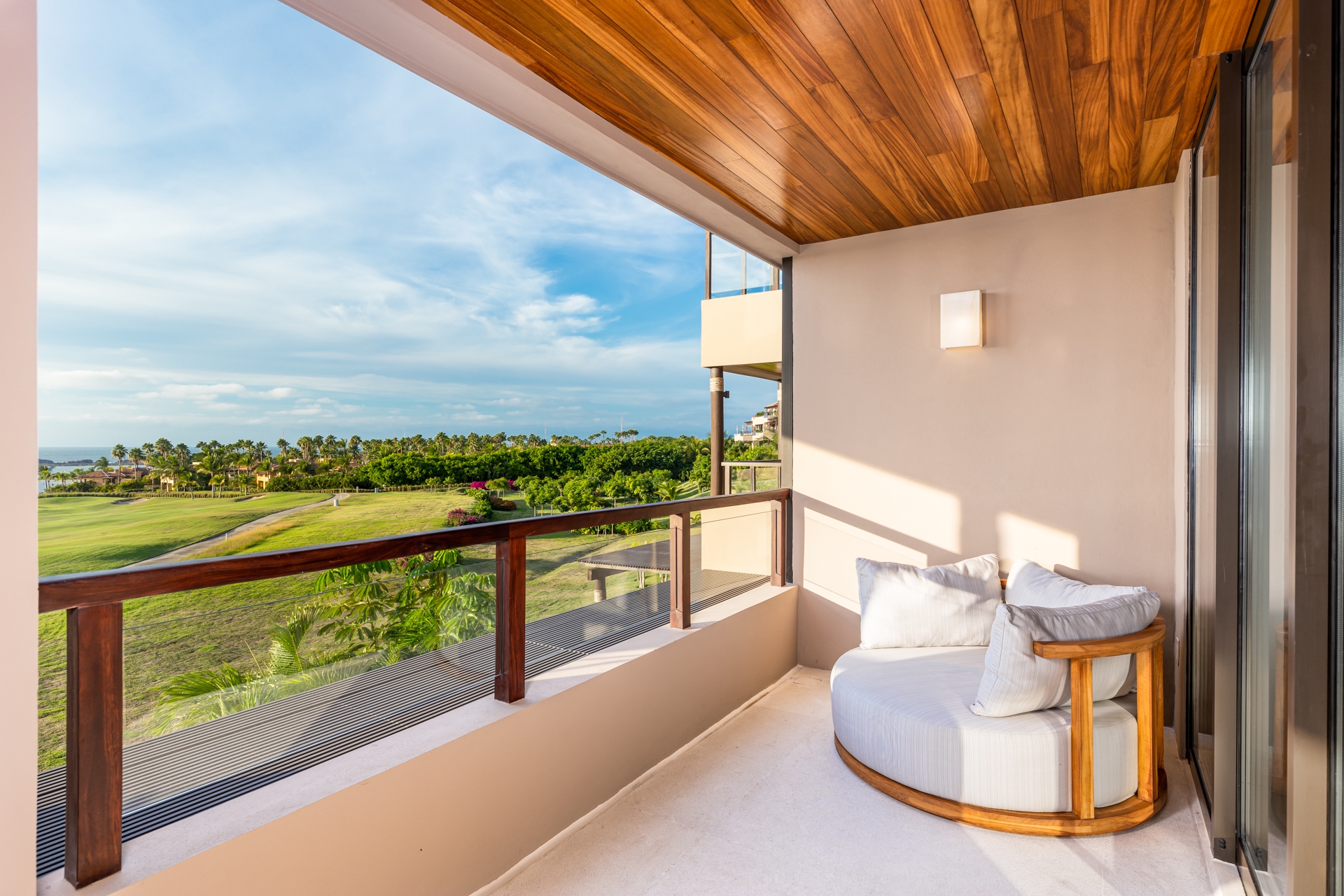 Luxury Mita Rentals - Ocean View -  marietas-202d_1920.jpeg