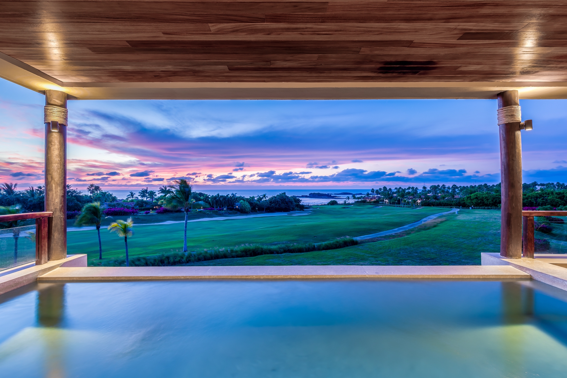 Luxury Mita Rentals - Ocean View - marietas-202d_191220.jpeg