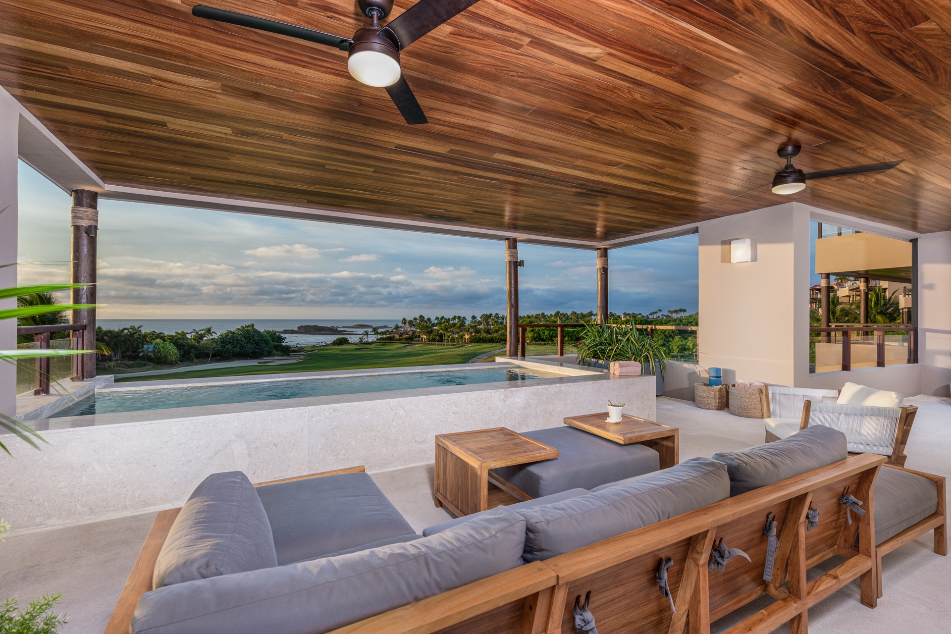 Luxury Mita Rentals - Ocean View - marietas-202d_1920.jpeg