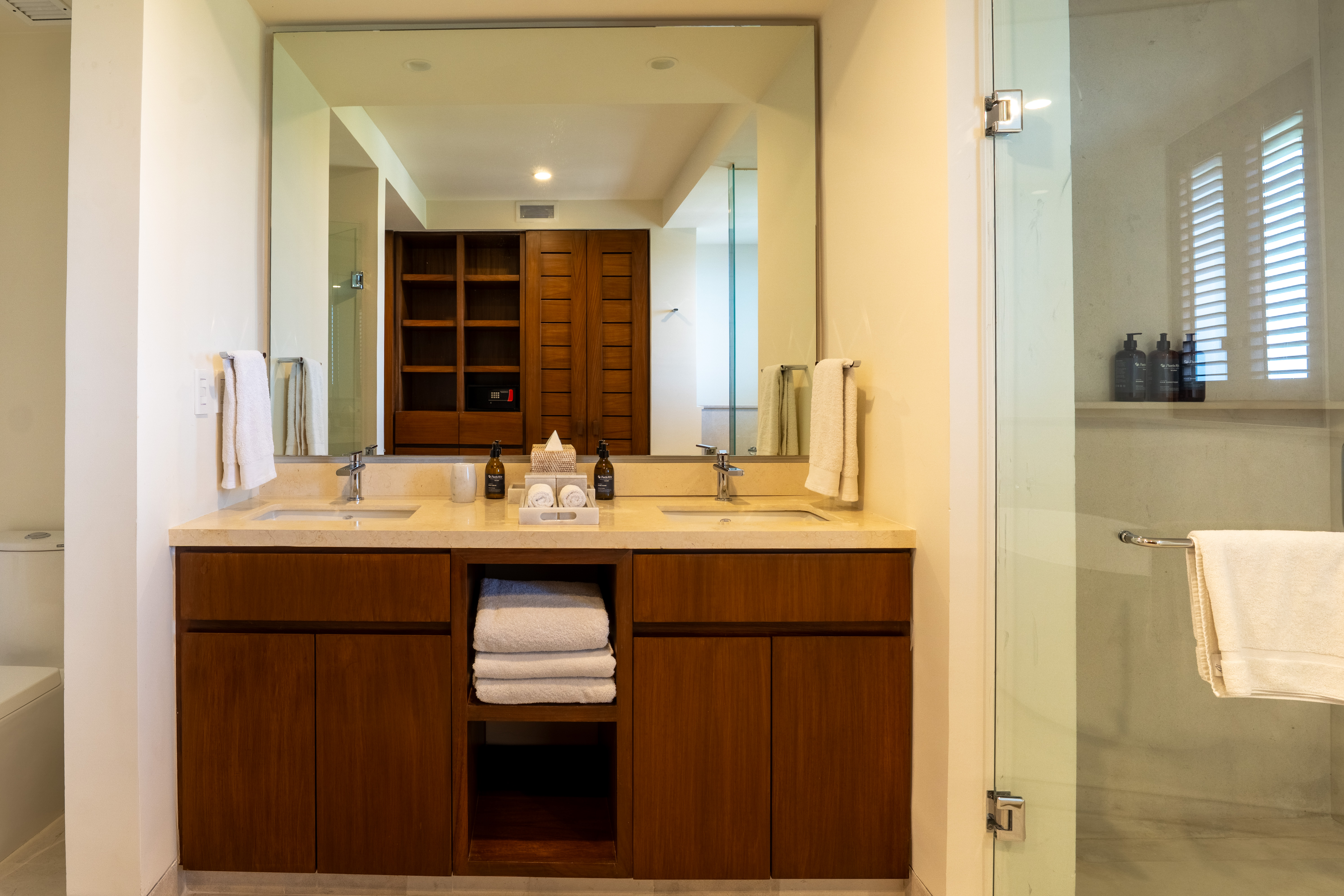 Luxury Mita Rentals - Ocean View - El Encanto 1021-08.jpg