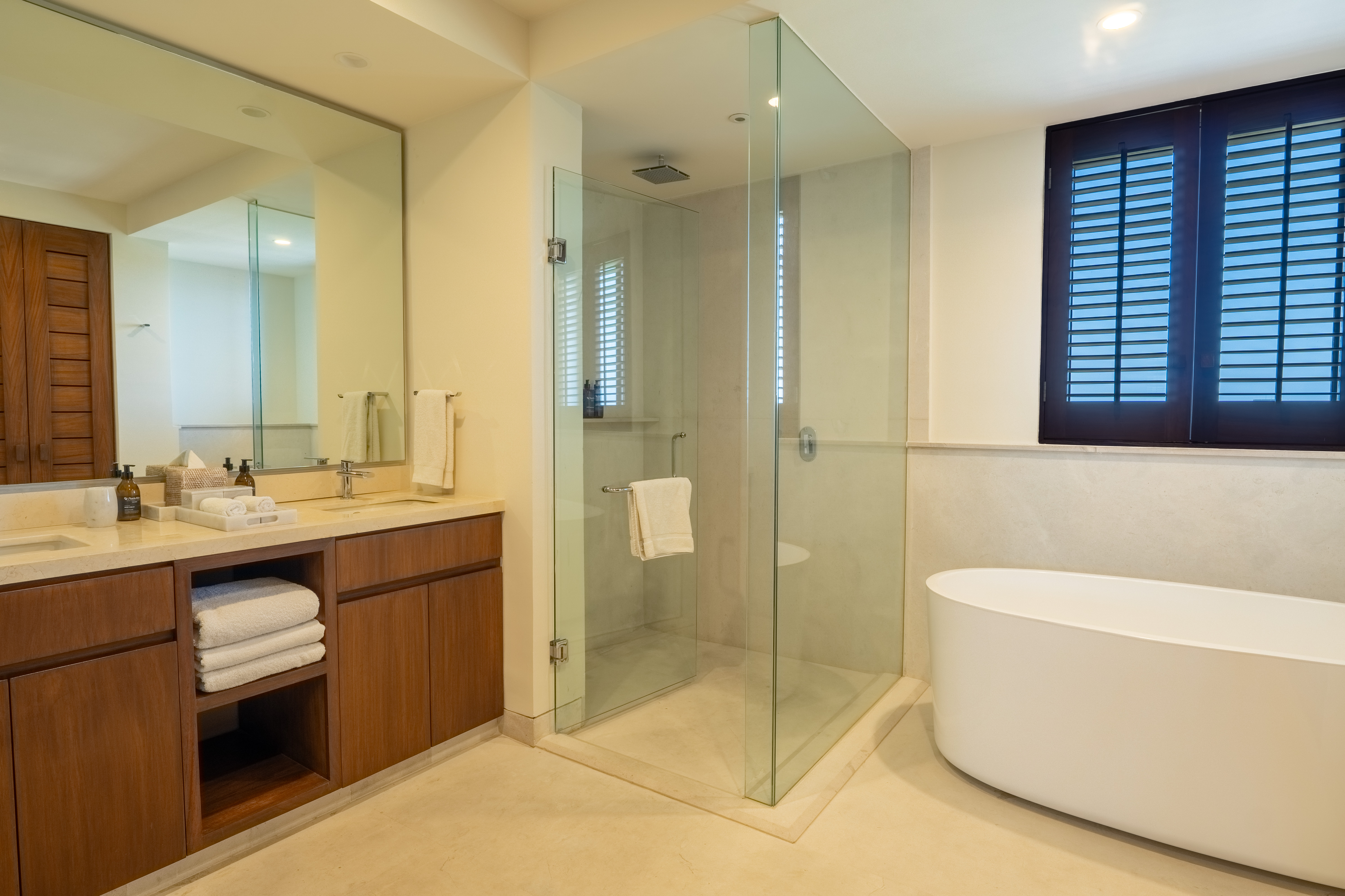 Luxury Mita Rentals - Ocean View - El Encanto 1021-09.jpg