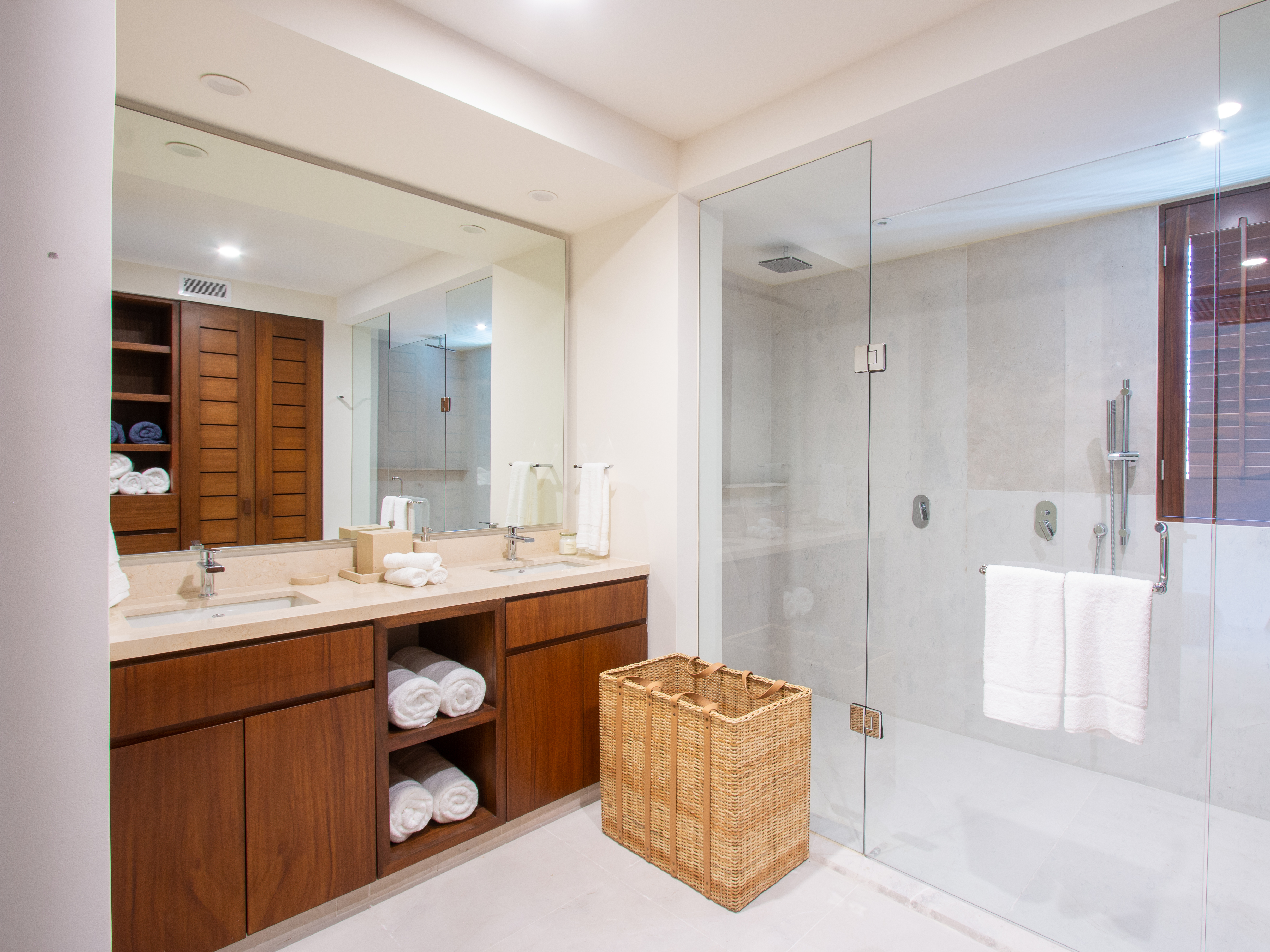 Luxury Mita Rentals - Ocean View -  El Encanto 821-07.jpg