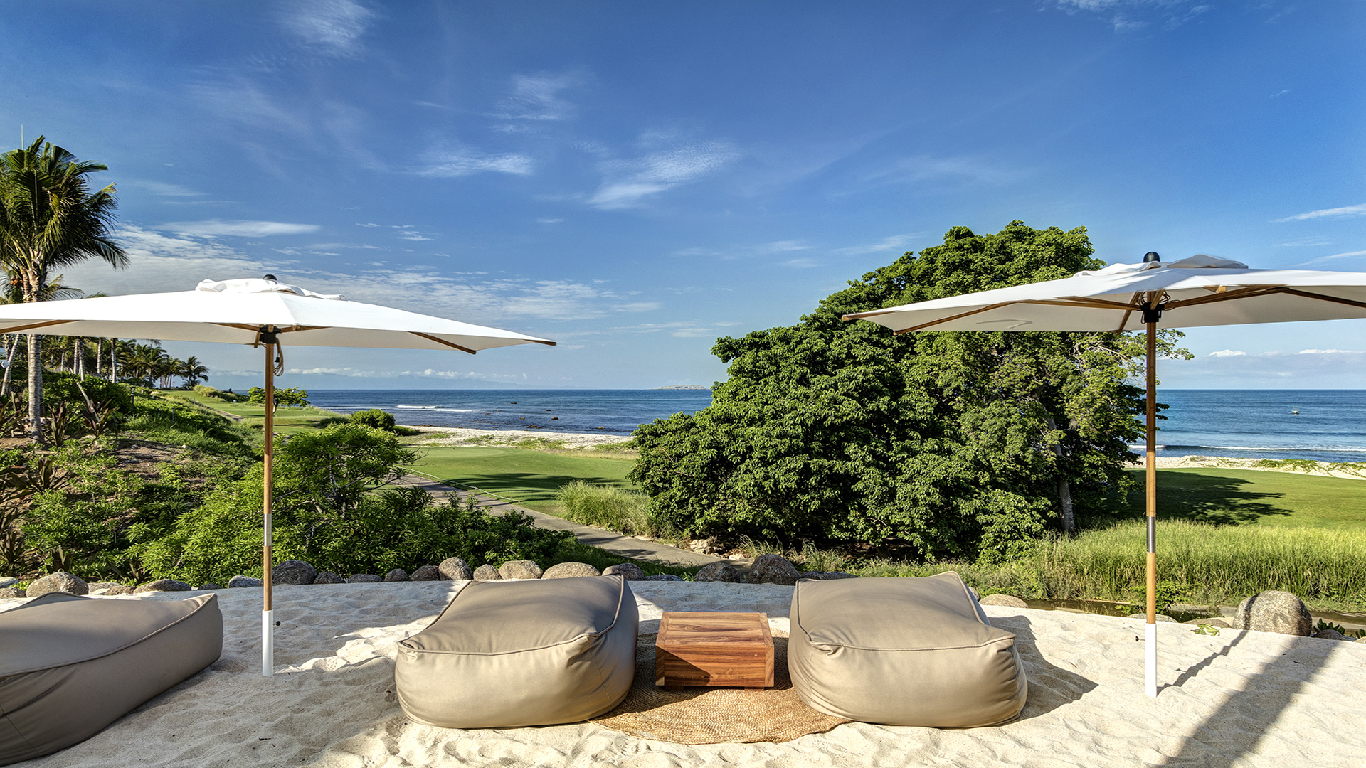 Luxury Rentals Punta Mita - Oceanfront - La Punta 15 - red -2.jpg